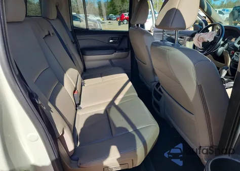 2019 Honda Ridgeline Rtl z USA, uszkodzony, nr VIN 5FPYK3F71KB014844